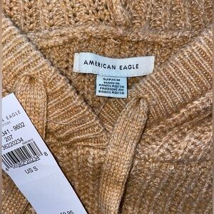 American Eagle Outfitters Women's sweater size small